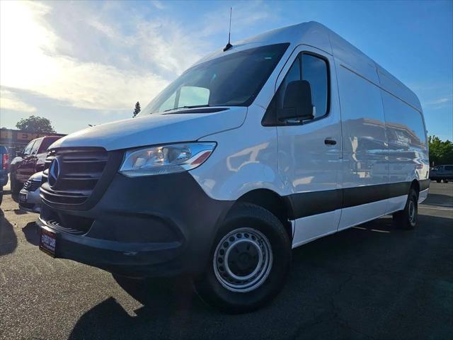 2021 Mercedes-Benz Sprinter 2500 High Roof I4