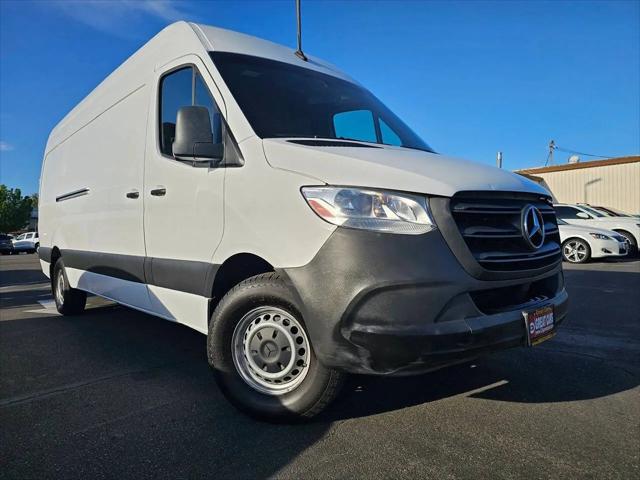 2021 Mercedes-Benz Sprinter 2500 High Roof I4