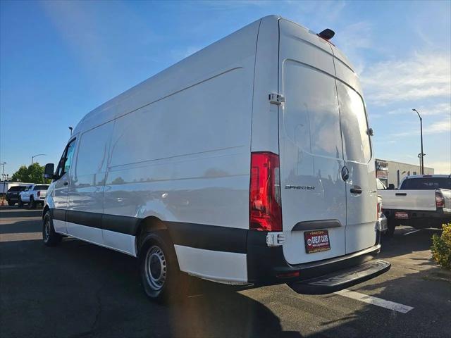 2021 Mercedes-Benz Sprinter 2500 High Roof I4