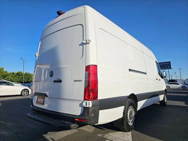 2021 Mercedes-Benz Sprinter 2500 High Roof I4