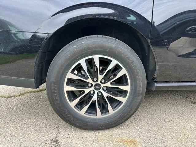 2025 Ford Expedition Platinum MAX
