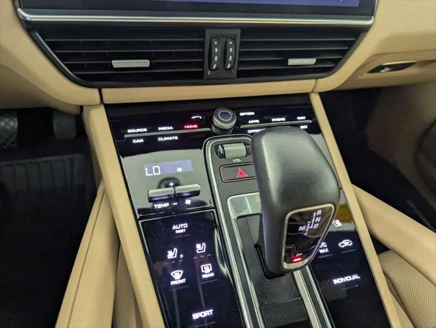 2022 Porsche Cayenne Cayenne