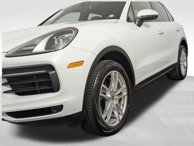 2022 Porsche Cayenne Cayenne
