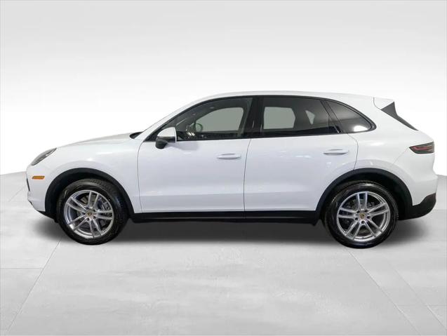 2022 Porsche Cayenne Cayenne