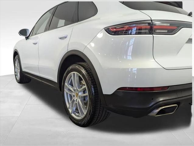 2022 Porsche Cayenne Cayenne