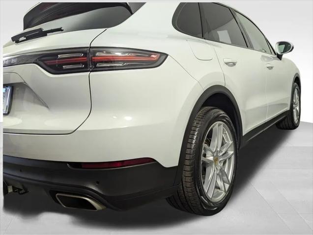 2022 Porsche Cayenne Cayenne