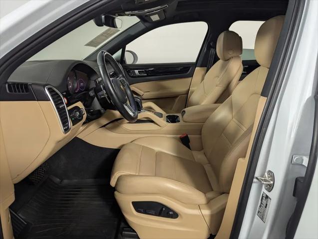 2022 Porsche Cayenne Cayenne