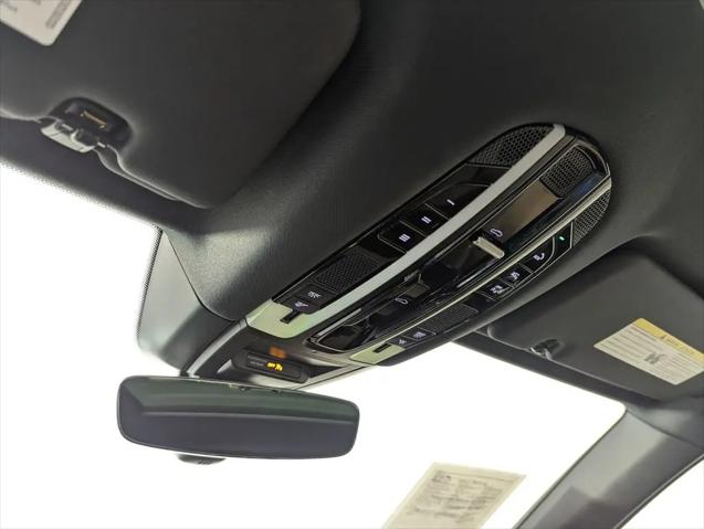 2022 Porsche Cayenne Cayenne