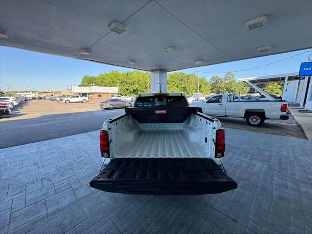 2026 Chevrolet Colorado LT, RWD