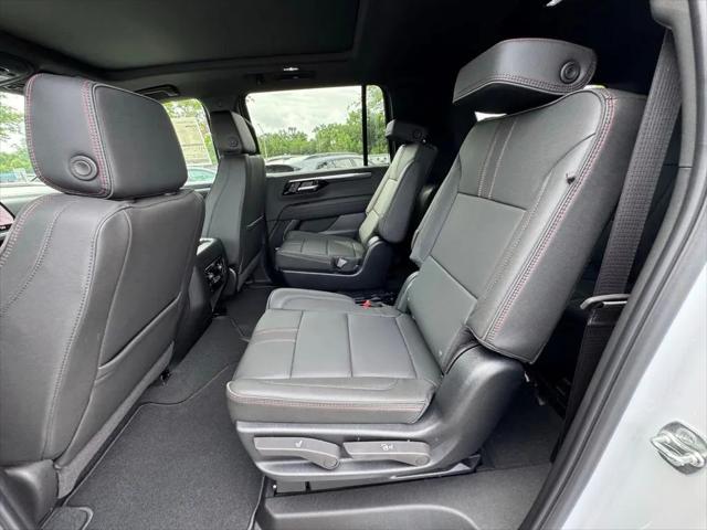 2026 Chevrolet Suburban RST, RWD