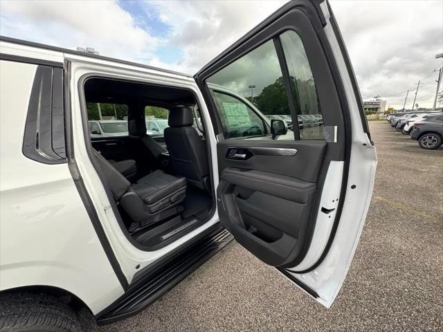 2026 Chevrolet Suburban RST, RWD