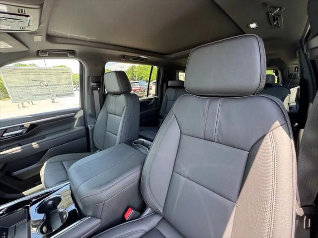 2026 Chevrolet Suburban RST, RWD