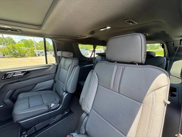2026 Chevrolet Suburban RST, RWD