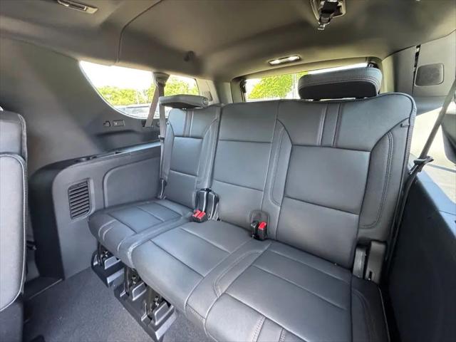 2026 Chevrolet Suburban RST, RWD