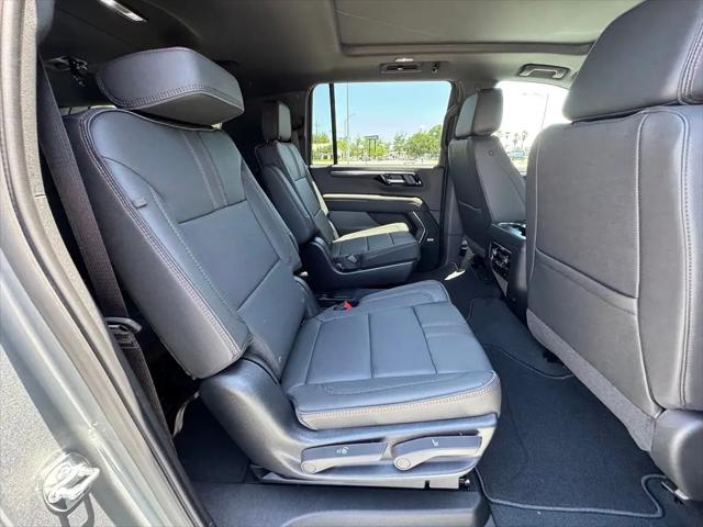 2026 Chevrolet Suburban RST, RWD