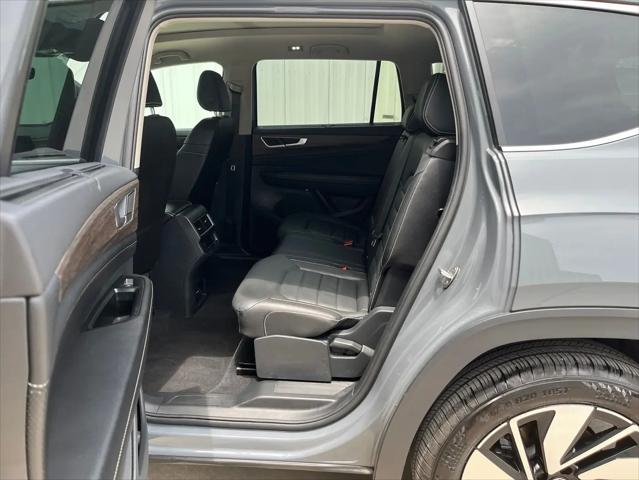 2025 Volkswagen Atlas 2.0T SEL