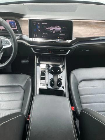 2025 Volkswagen Atlas 2.0T SEL