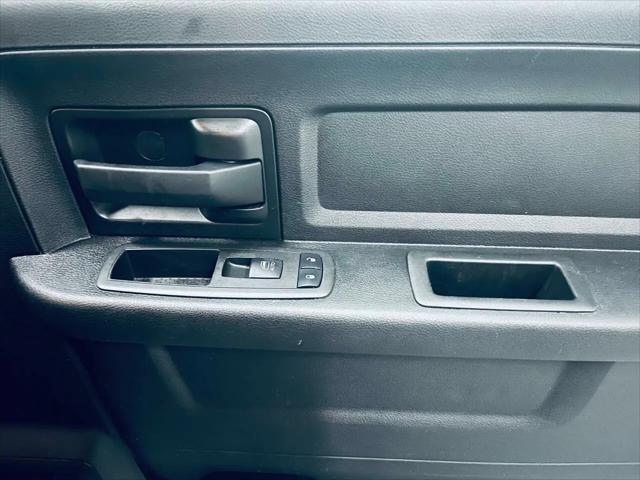 2021 Ram 1500 Tradesman Crew Cab 4x4 5'7" Box
