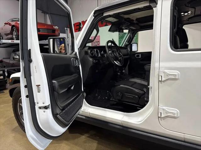 2021 Jeep Gladiator Overland