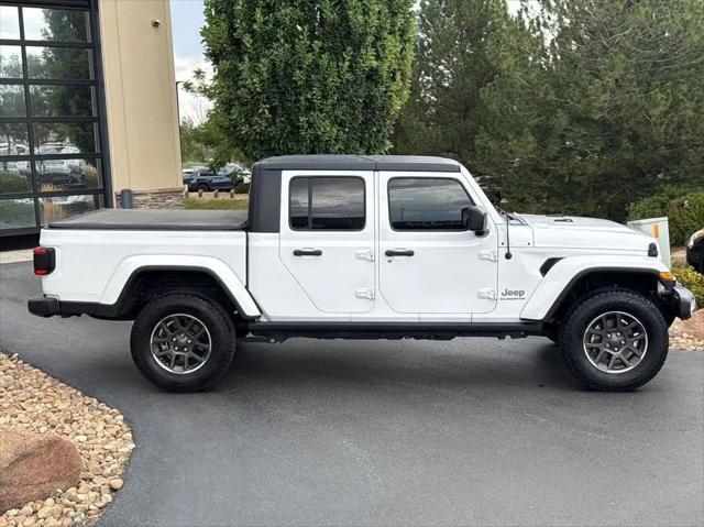 2021 Jeep Gladiator Overland