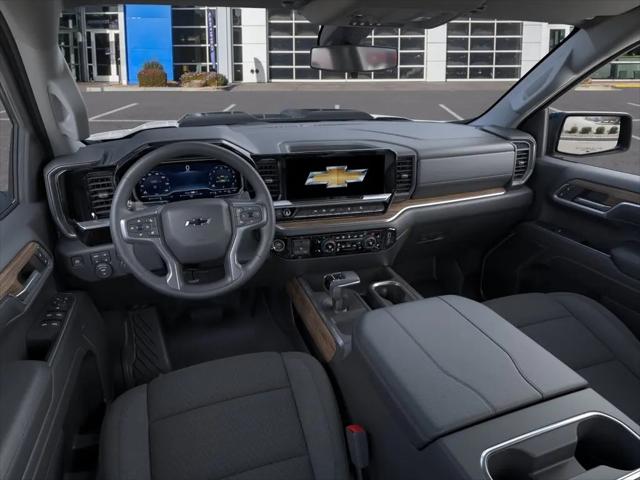 2026 Chevrolet Silverado 1500 4WD Crew Cab Short Bed LT Trail Boss