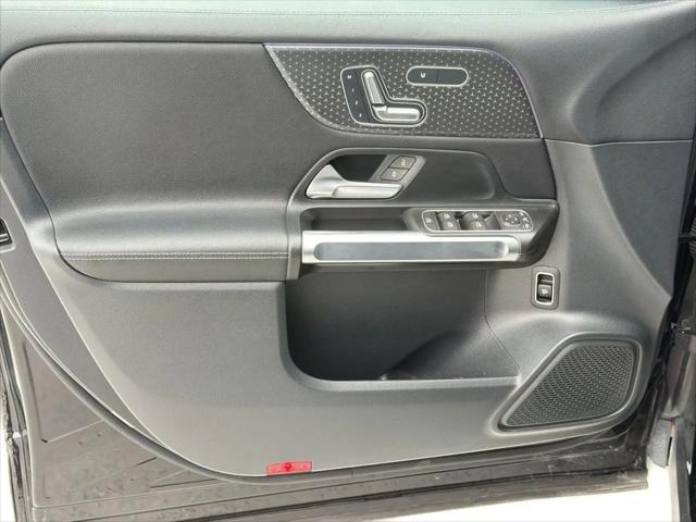 2025 Mercedes-Benz GLB 4MATIC
