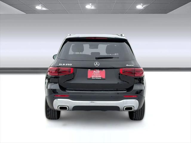 2025 Mercedes-Benz GLB 4MATIC