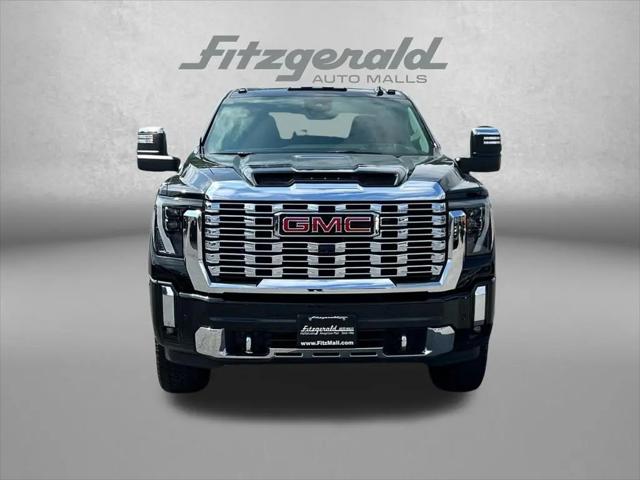 2024 GMC Sierra 2500HD 4WD Crew Cab Standard Bed Denali