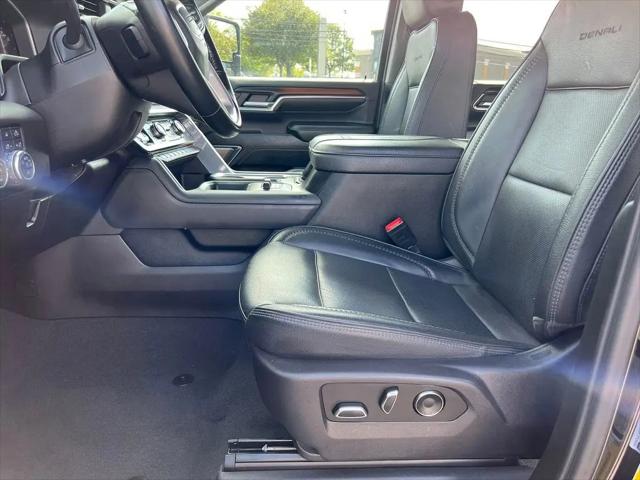 2024 GMC Sierra 2500HD 4WD Crew Cab Standard Bed Denali
