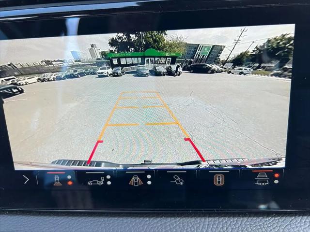 2024 GMC Sierra 2500HD 4WD Crew Cab Standard Bed Denali