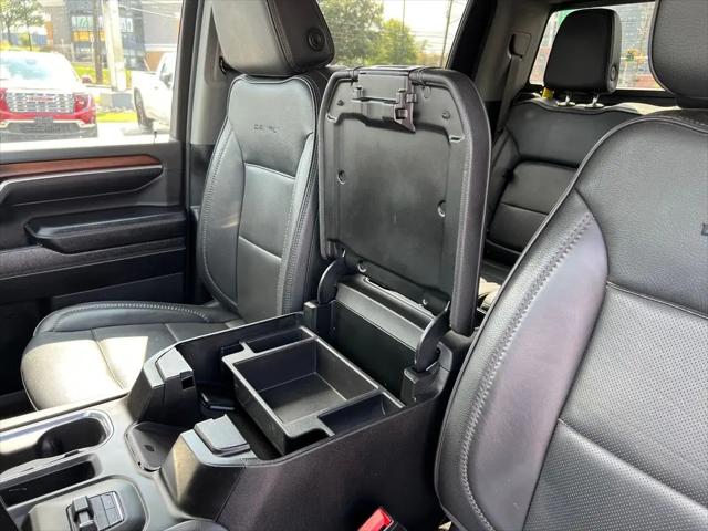 2024 GMC Sierra 2500HD 4WD Crew Cab Standard Bed Denali