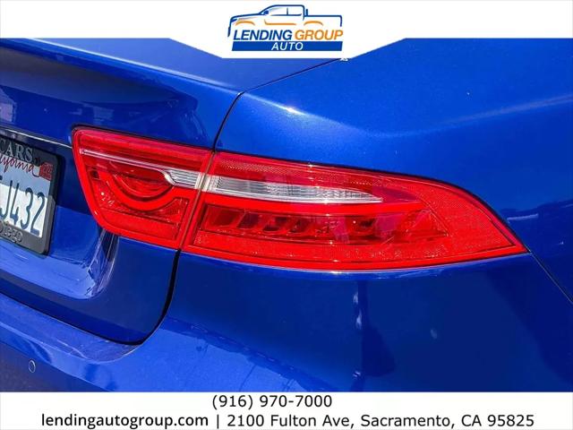 2017 Jaguar XE 35t Premium