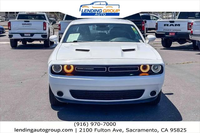 2022 Dodge Challenger SXT