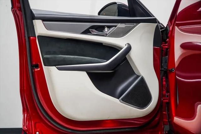 2021 Jaguar F-PACE SVR P550 AWD Automatic