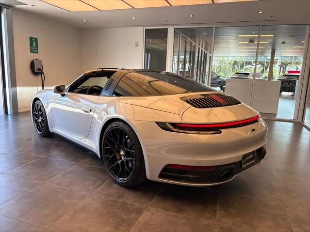 2024 Porsche 911 Targa 4S