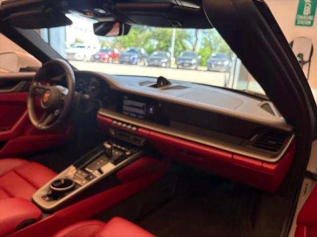 2024 Porsche 911 Targa 4S