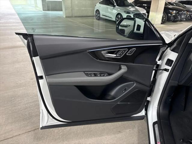 2026 Audi Q8 Premium Plus 55 TFSI quattro Tiptronic