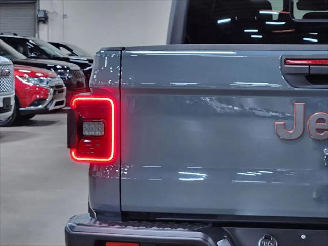 2024 Jeep Gladiator Sport