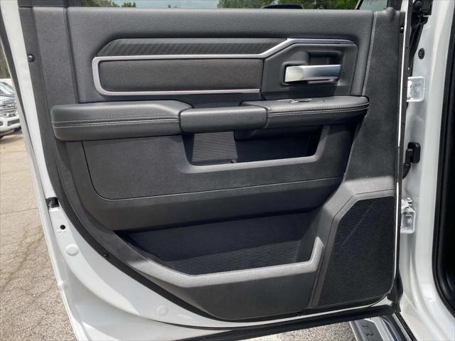 2026 Ram 2500 Big Horn Crew Cab 4x4 6'4" Box