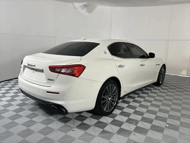 2018 Maserati Ghibli Standard