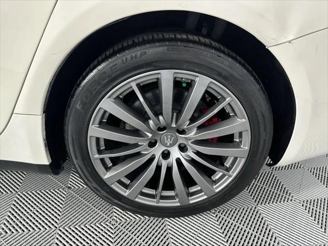 2018 Maserati Ghibli Standard