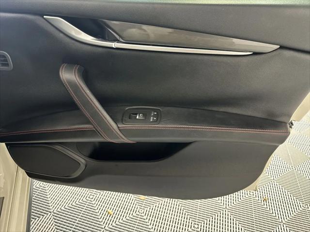 2018 Maserati Ghibli Standard
