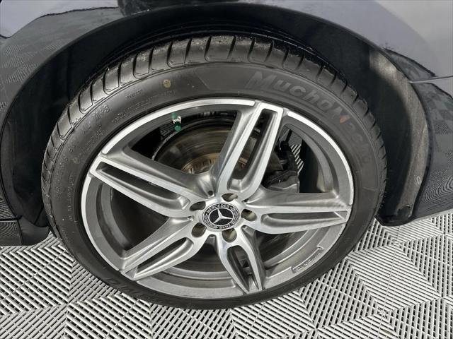 2018 Mercedes-Benz E-CLASS E 300 E 300