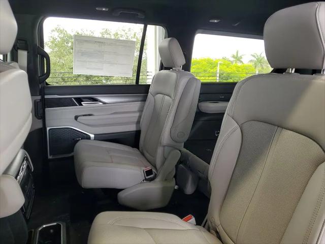 2026 Jeep Grand Wagoneer 4x4