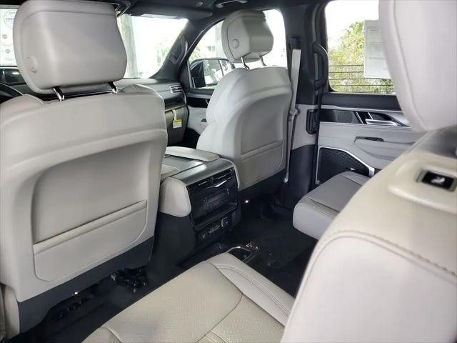 2026 Jeep Grand Wagoneer 4x4