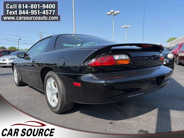 1998 Chevrolet Camaro Base