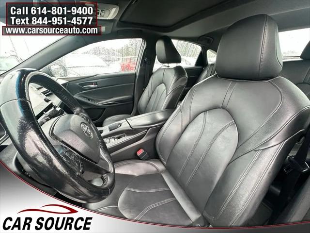 2020 Toyota Avalon Hybrid XLE