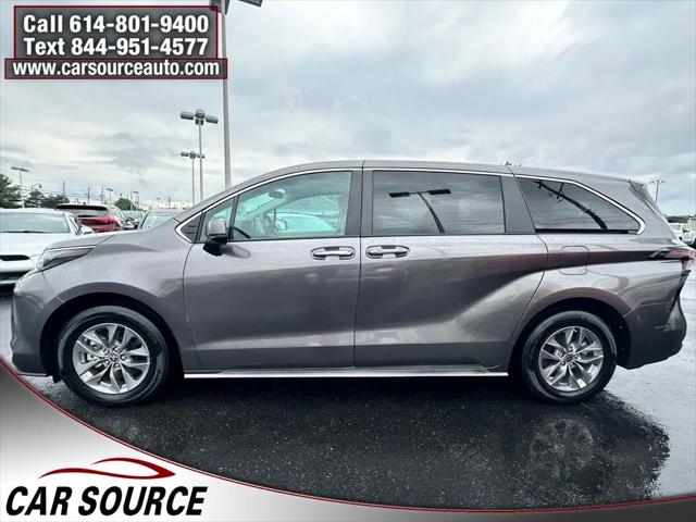2024 Toyota Sienna LE