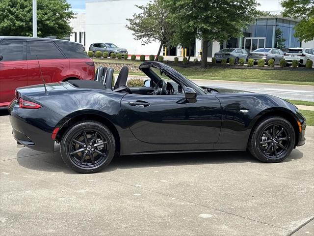 2026 Mazda MX-5 Sport