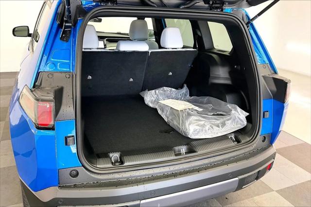 2026 Jeep Cherokee Laredo 4x4